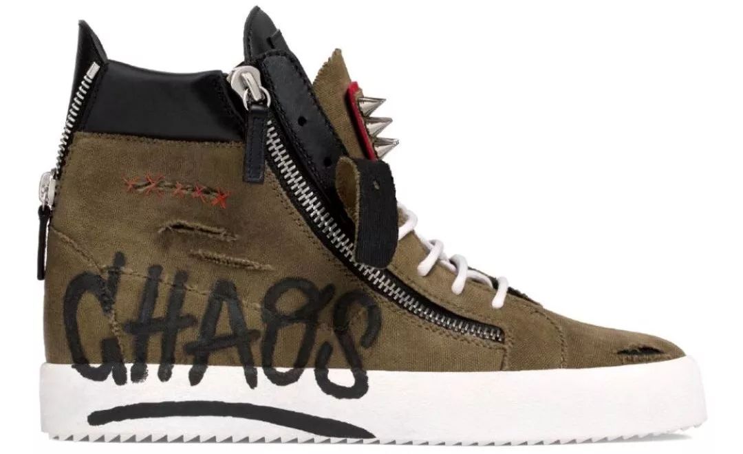 yeezy黑色上脚,王源球鞋