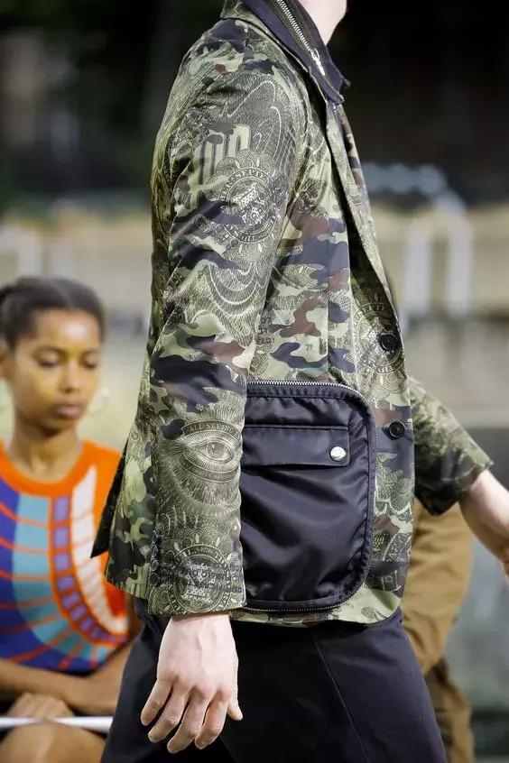 军事迷彩风格,现在的迷彩和星空迷彩相比