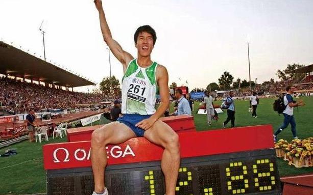 刘翔几段婚姻,刘翔二婚幸福吗