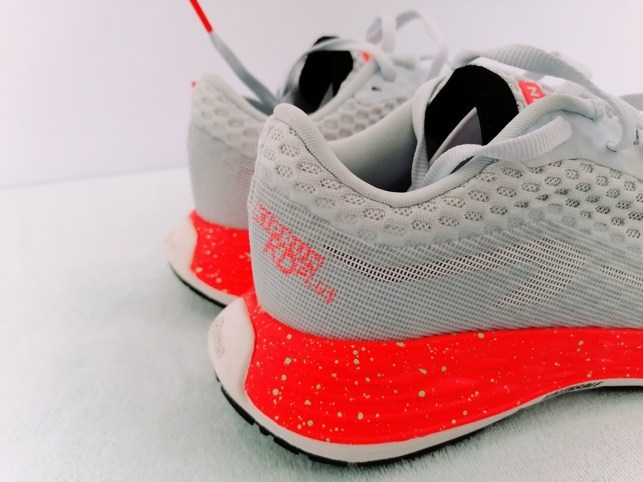 迪卡侬KDPLUS跑鞋:高颜值+高性价