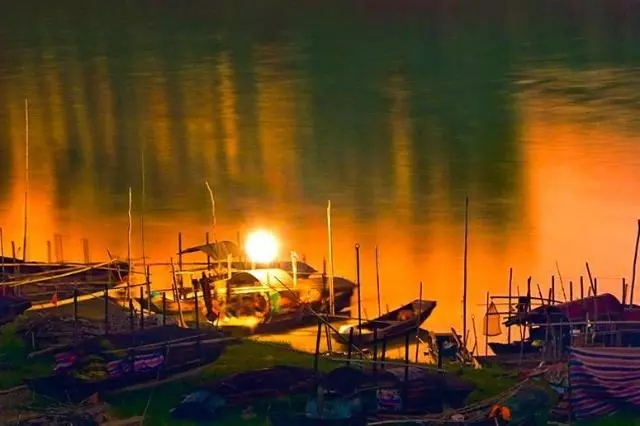 励志诗十大经典诗词,有哪些经典的励志诗词可以推荐