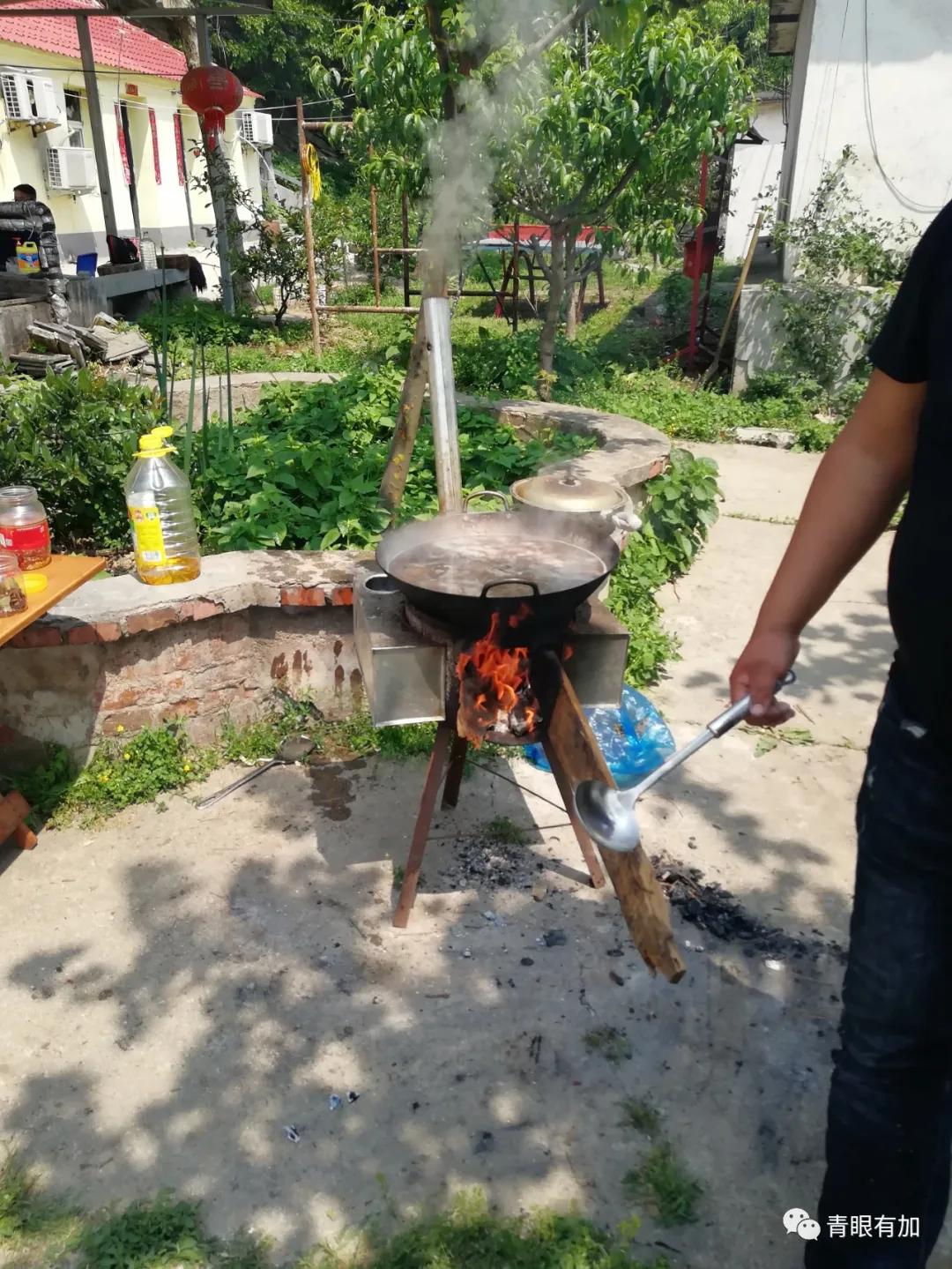 故事：老乐山山顶上的电视转播站