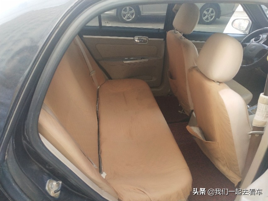 千元车系列,这是辆5500元的吉利自由舰,它不香吗?代步精品