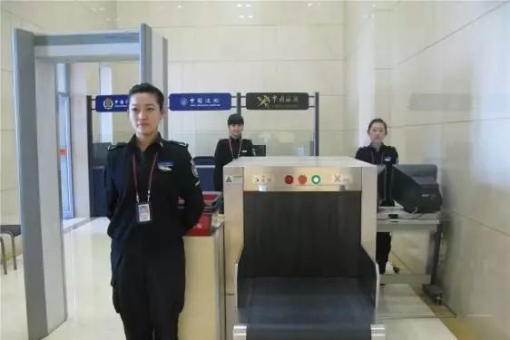 第一次坐飞机最全攻略流程,第一次坐飞机详细流程和注意事项