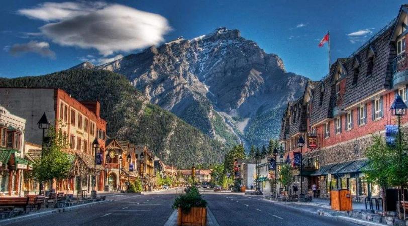 华人在加拿大真实的打工生活,华人生活在加拿大