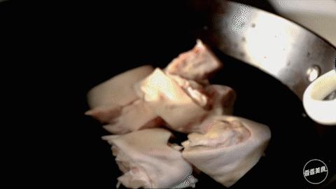 软烂脱骨的猪蹄做法有什么诀窍,炖猪蹄记住这3个技巧视频