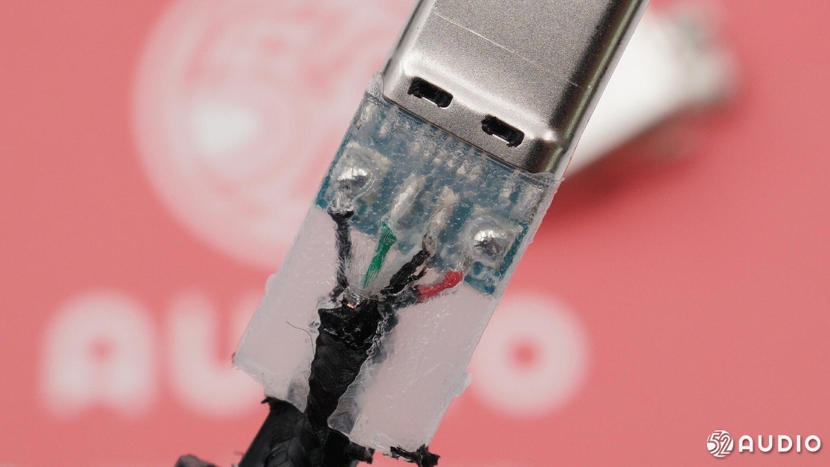 拆解报告：创新科技SXFITRIO三驱者Type-C接口有线耳机