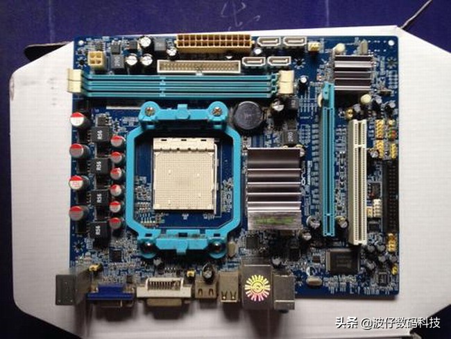 电脑玩游戏就死机维修哪里好,电脑一到正在启动windows就死机