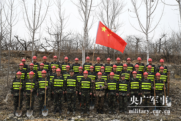 新春走基层火箭军军事频道,新春走军营部队新闻