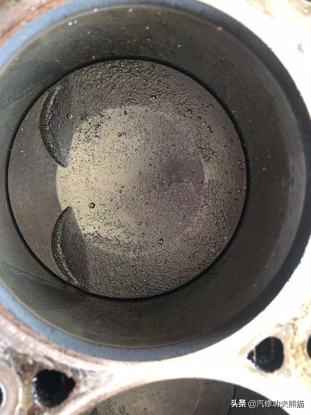 百年大众汽车品牌毁于烧机油？烧机油并非绝症，看看这台进口夏朗