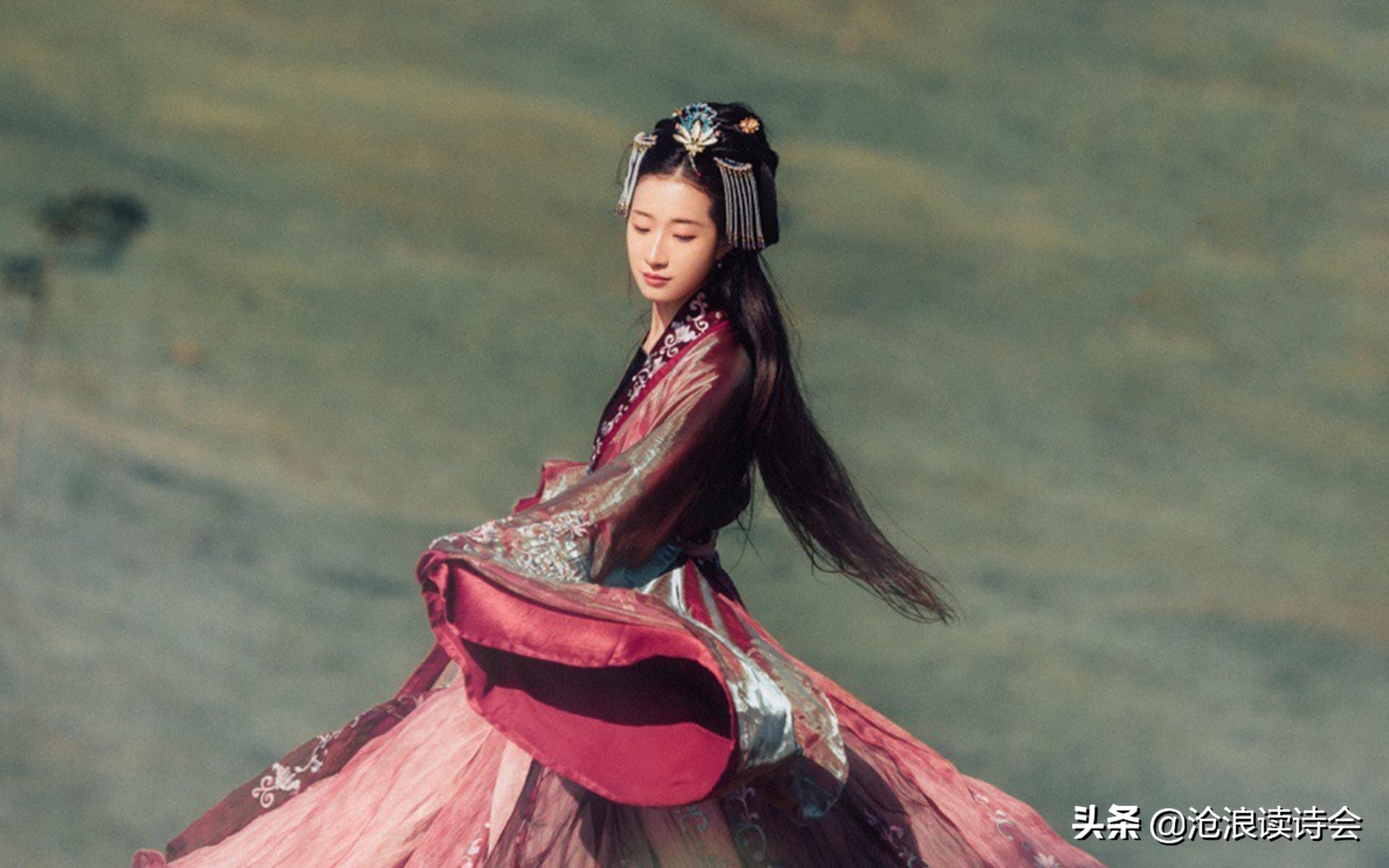 一人一首代表作，月无心妙评当代19首好诗，有趣有料，读完受益