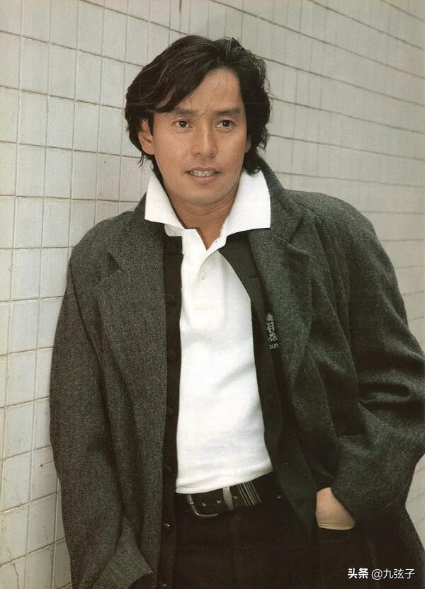 睡粉“惯犯”谭咏麟的瓜