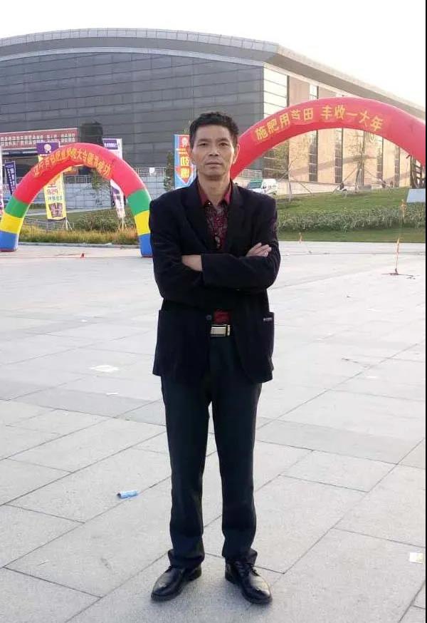 新农人十大网红,新农人网红种地视频