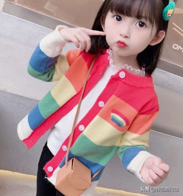 韩版毛线童装怎么搭配好看,童装韩版新款爆款品牌有哪些