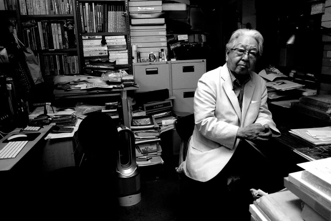 三岛由纪夫青年照,三岛由纪夫奔马图片