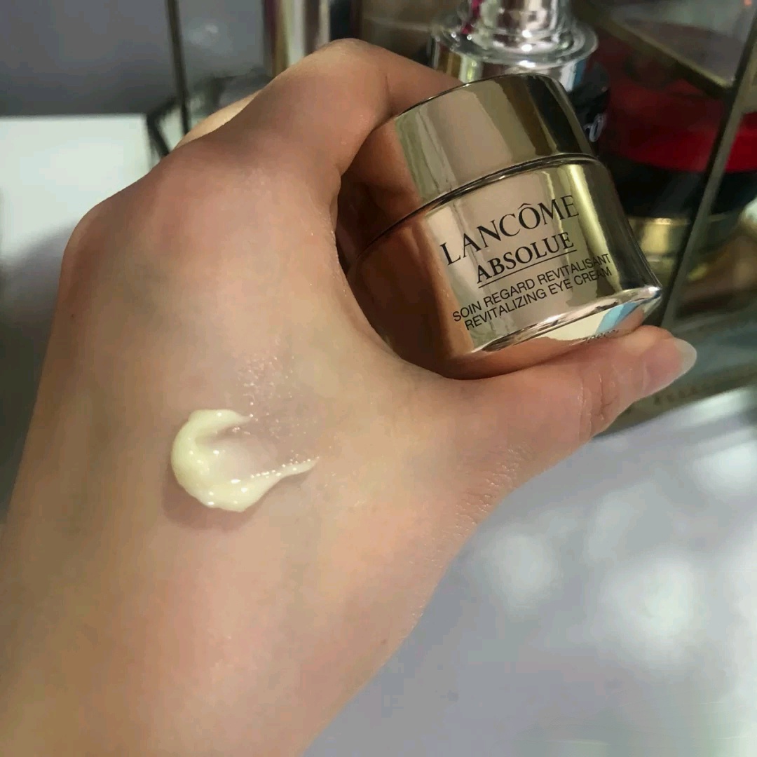 让眼睛恢复好的眼霜推荐,让眼部丰盈的眼霜