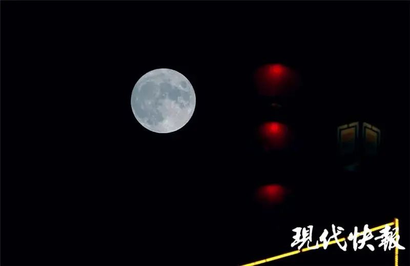 血月月全食超级月亮,2018超级月亮遇上月全食