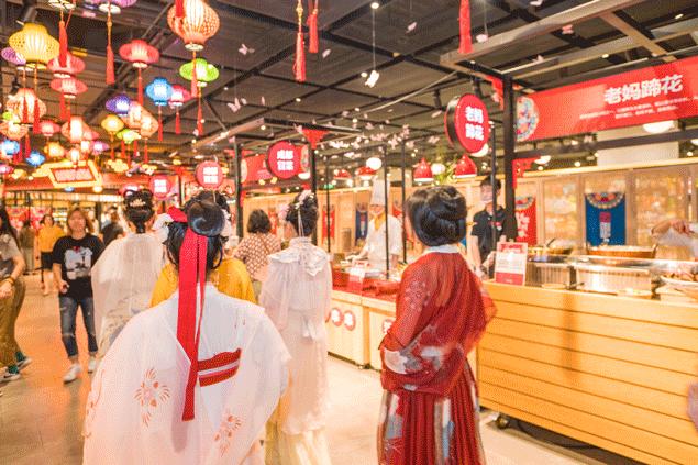 陆家嘴夜市小吃一条街,上海陆家嘴的小吃街