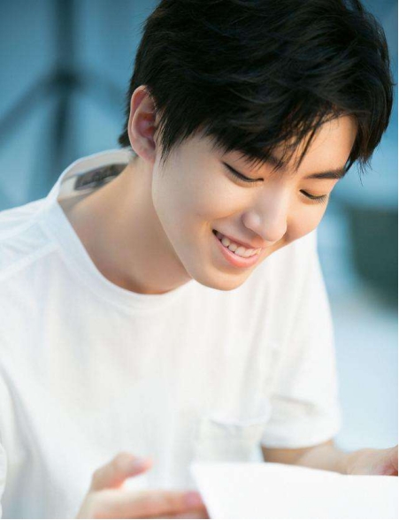 王俊凯牙齿矫正了吗,王俊凯的牙齿正畸需要多久