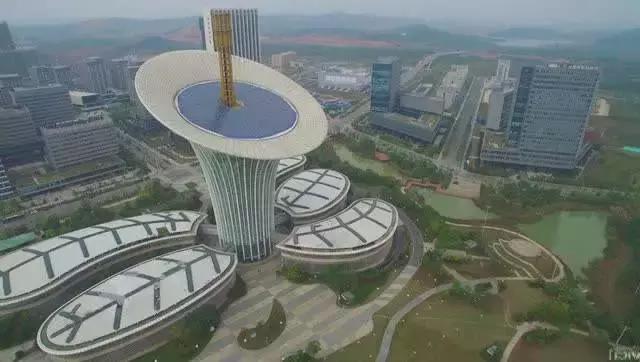 建筑界也要反三俗!俗不可耐雅俗不赏,俗之所欲勿施于人!