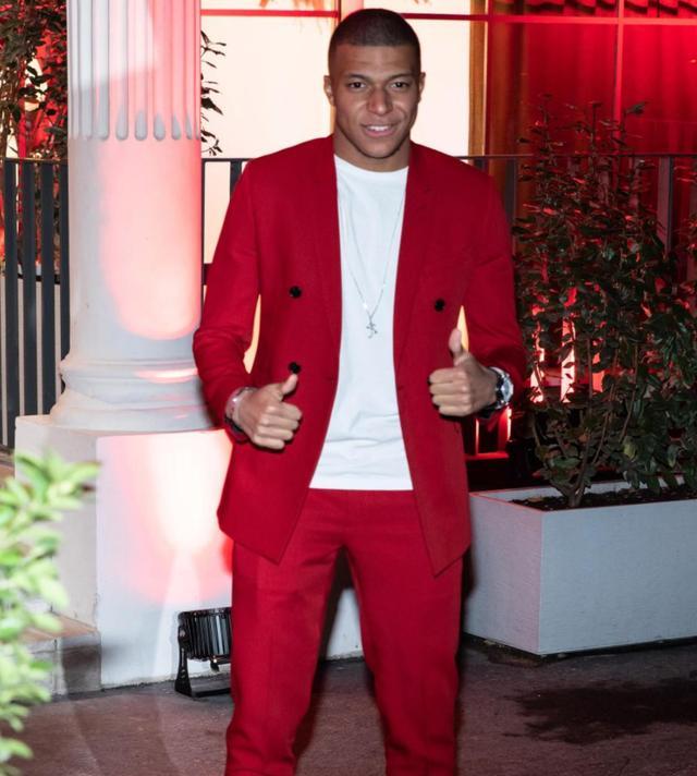 欧冠曼联vs巴黎大礼包,曼联欧联失利暴露索帅最大短板