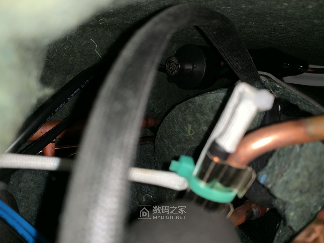 小米新一级能效空调1.5匹拆解,小米1.5匹空调新一级能效拆解