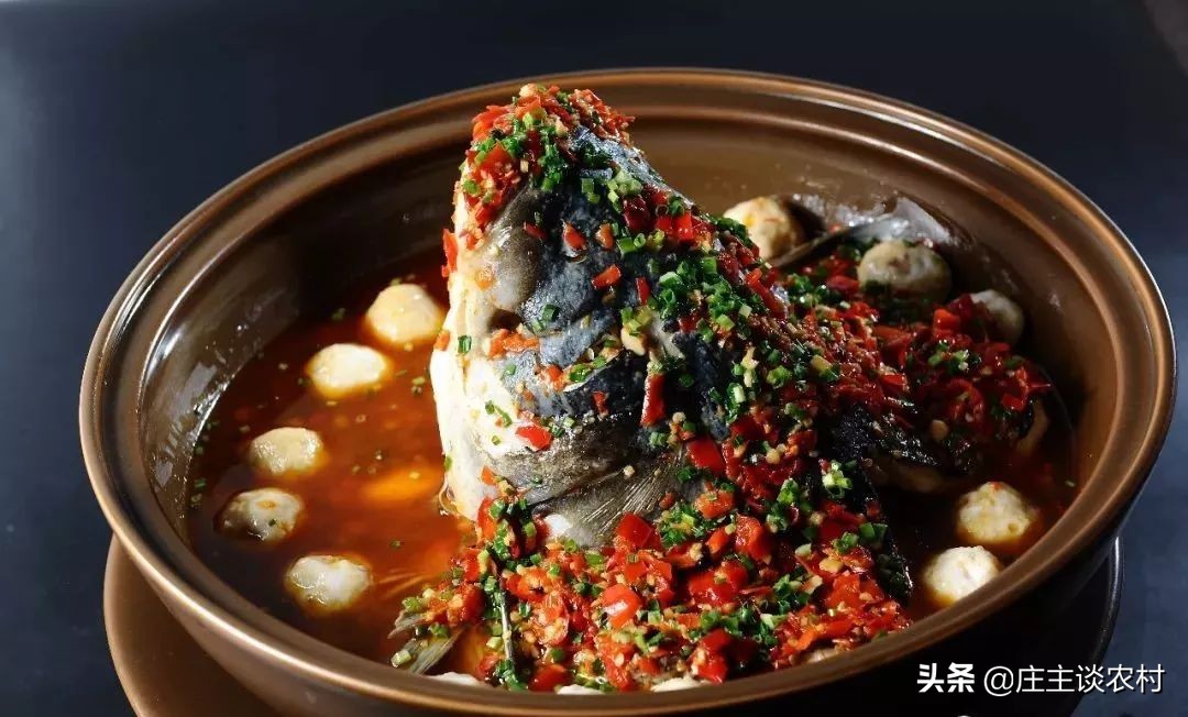 年夜饭都吃哪些菜比较好,年夜饭必须吃的菜都有哪些