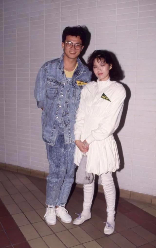 “蠢人”黄日华其人