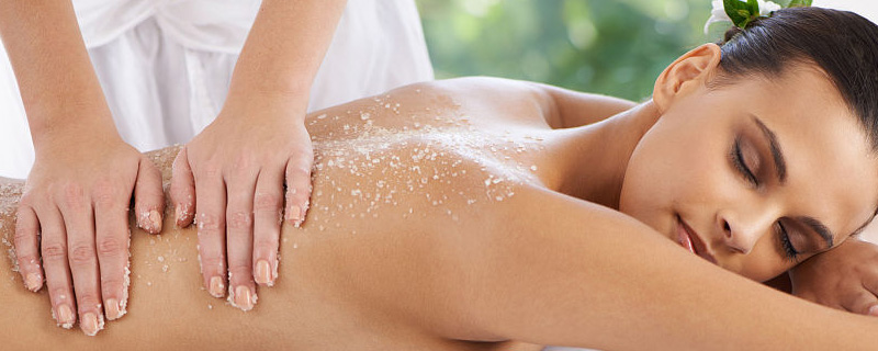 腿上鸡皮肤一粒粒凸起,腿上鸡皮肤毛囊堵塞