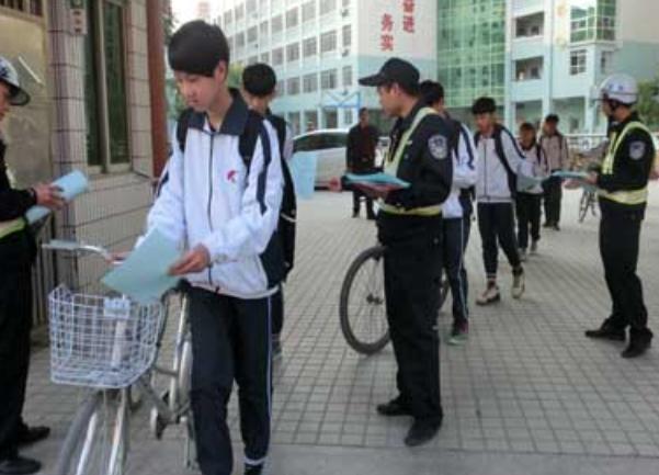 初中生标准身高2021,初中生标准身高和体重