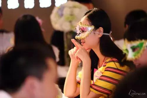 第一次相亲女生三观,第一次相亲去看电影好吗