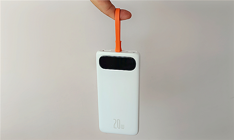 倍思无线快充电源评测,倍思布洛克带线数显快充移动电源