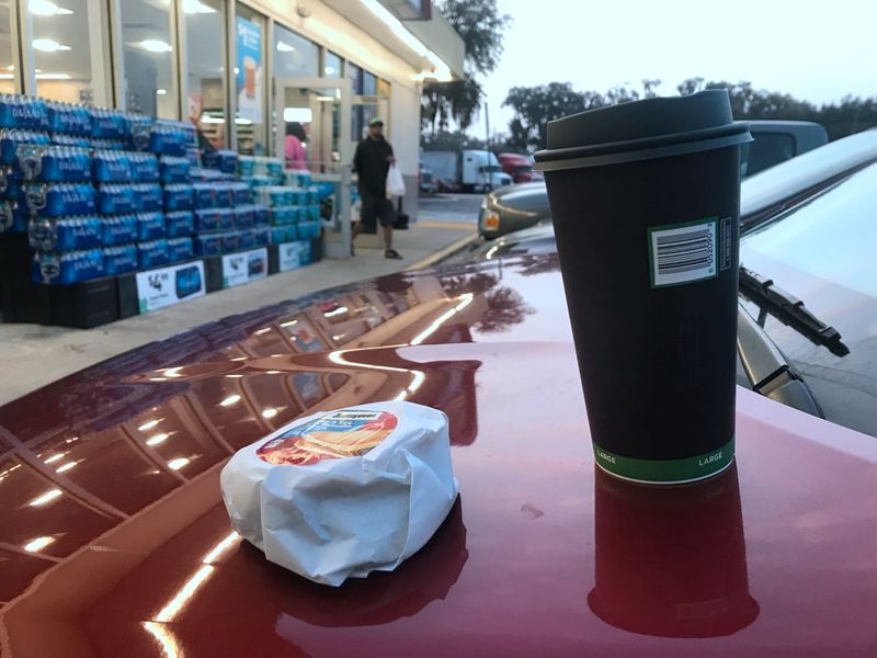 有效改善市民出行环境,促进汽车更新消费