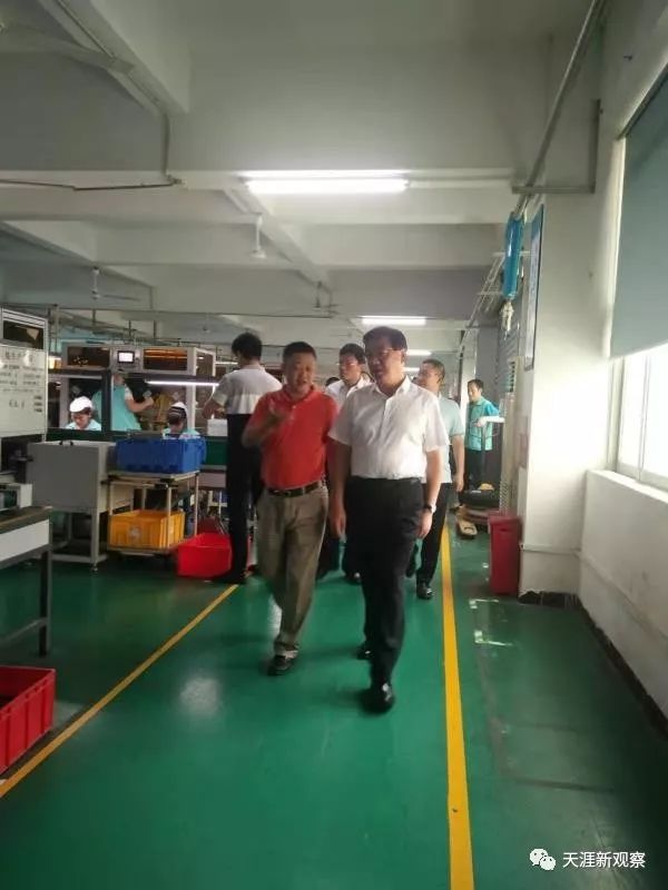 大利川真的牛：全城惊现“万国车”,上）