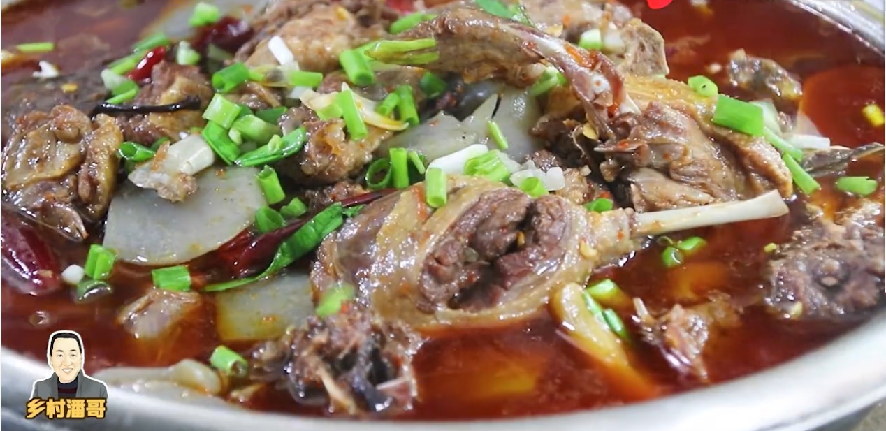 鸭的6种做法鲜香浓郁,手撕鸭麻辣烤鸭制作全过程和配方