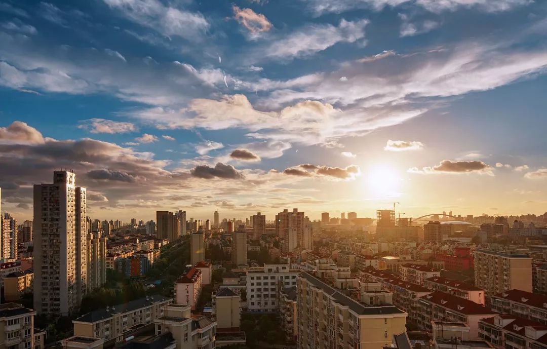 售楼处表演,买房被售楼人员当内行