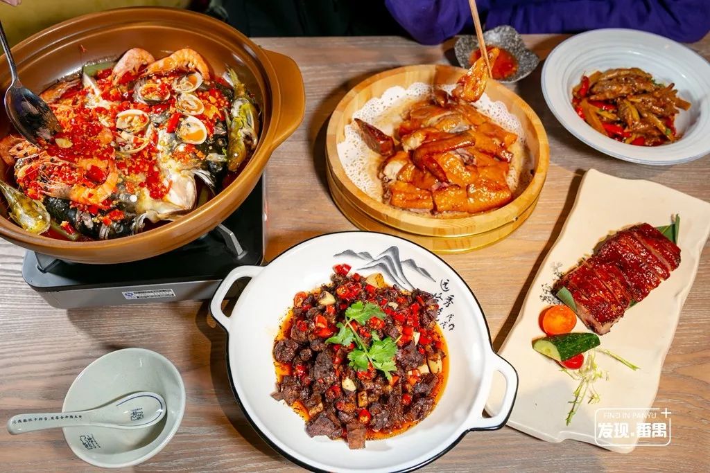 就在市桥!武侠风音乐酒馆来了,卖着60+款地道湘菜!