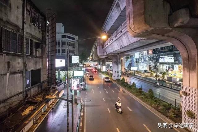 曼谷旅行去哪里买买买，这份购物攻略已经整理好了