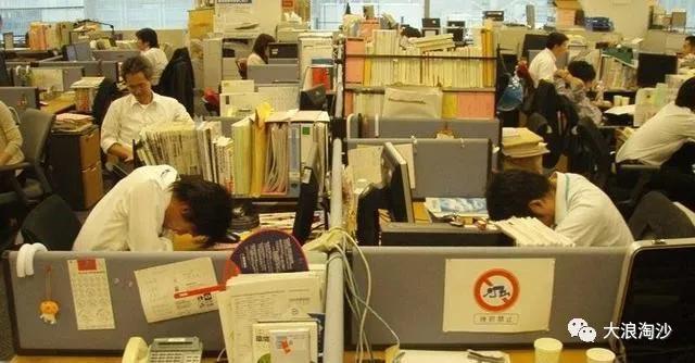 如何看待拼多多员工猝死的事情,如何看待拼多多员工猝死一事