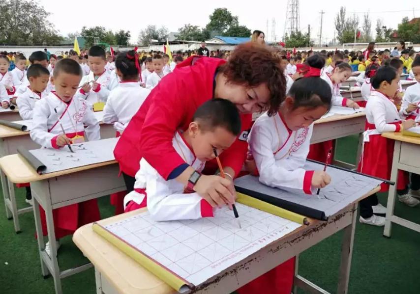 你见过“密码锁”字体吗?能认出的都是王者,老师:我还能行