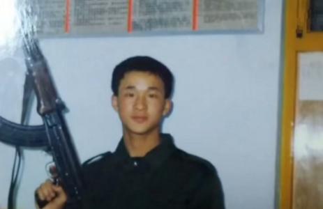 旭日阳刚已落魄下一句是什么,旭日阳刚的心酸