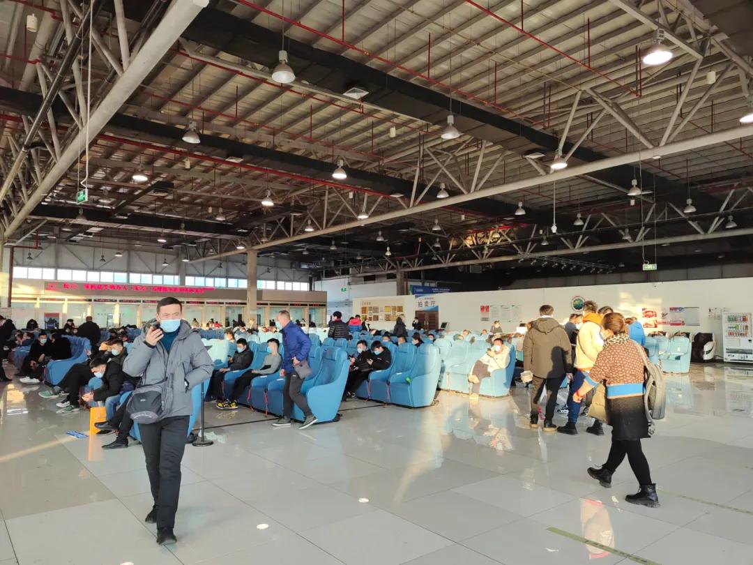 「现场直击」京牌新政前夜一车难求?新车不难买,旧车不好卖