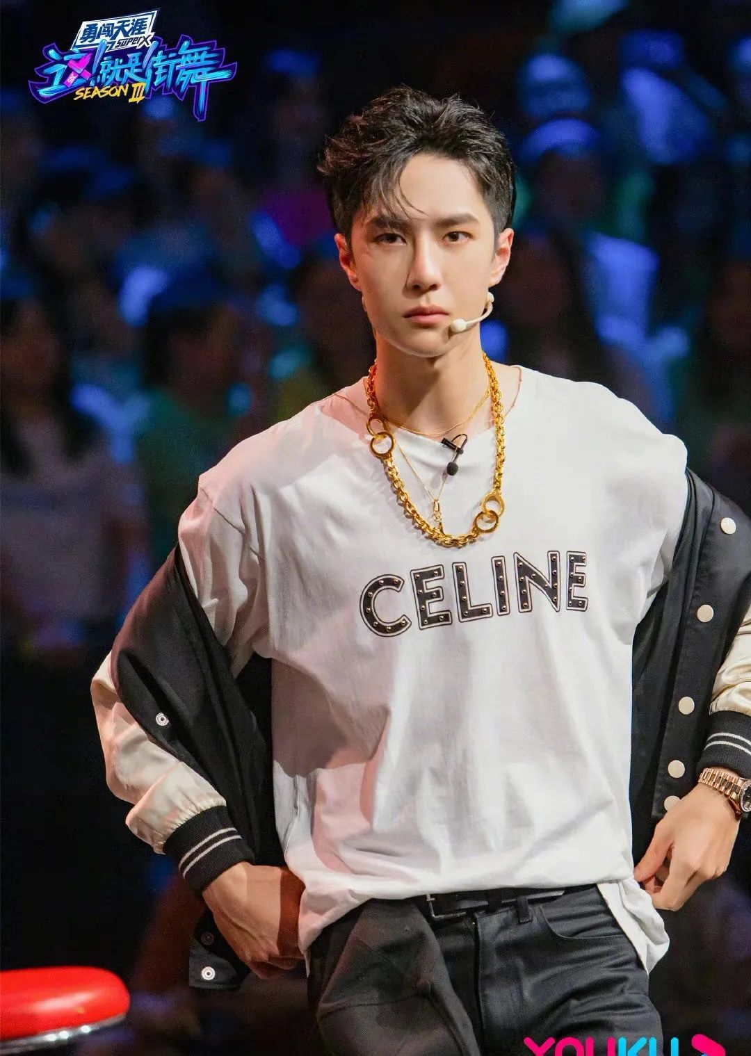 衣品超级好的男明星,王嘉尔穿的蔡徐坤同款衣服