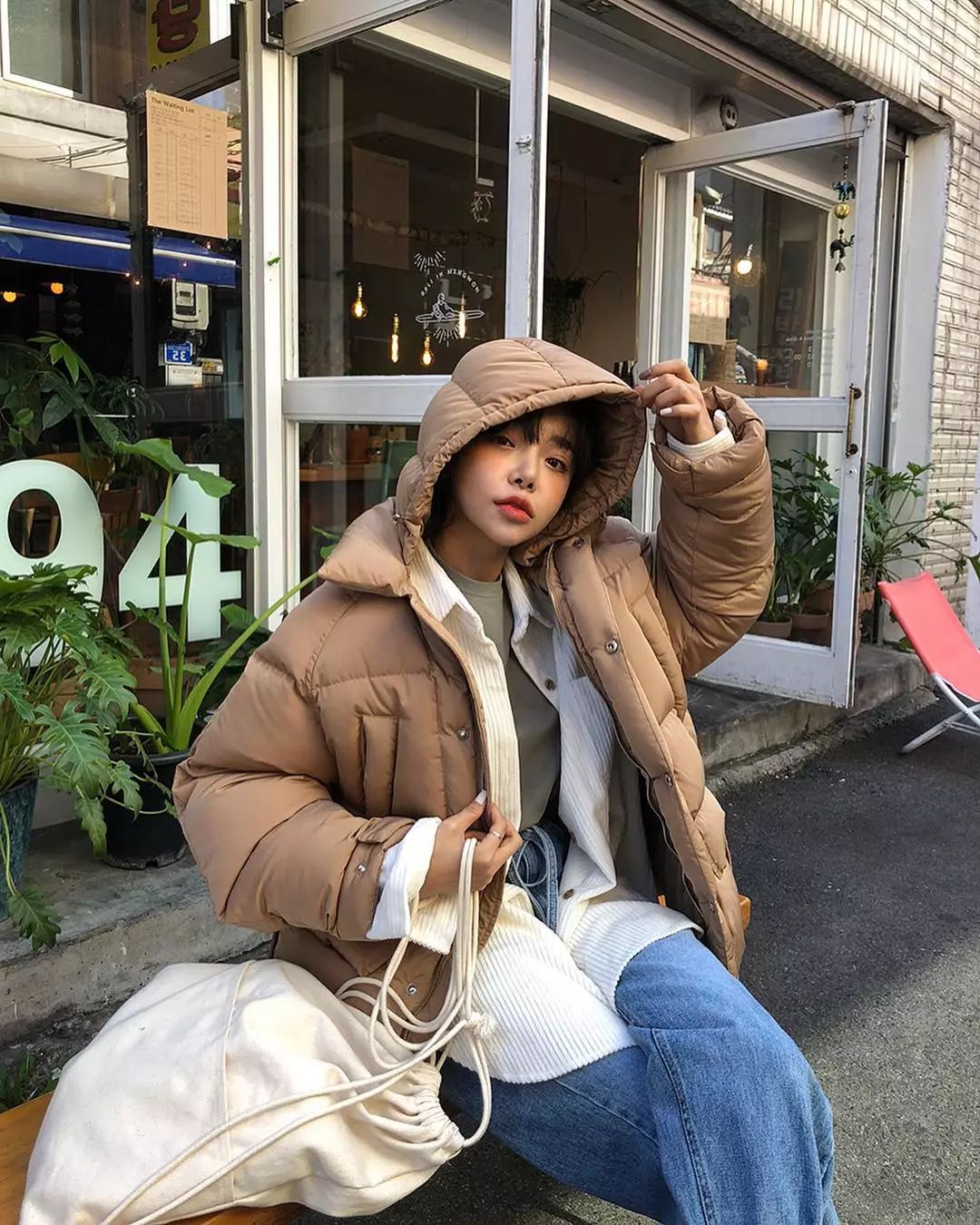 双十一大牌羽绒服打折,双十一购物狂欢节冲锋衣冬