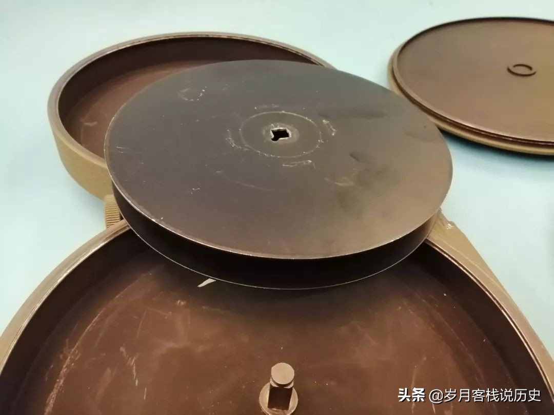 收藏古董摄影机,古董电影摄影机