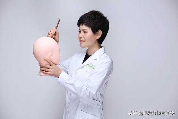 减少脱发让头发浓密的办法,吃什么可以生发让头发浓密