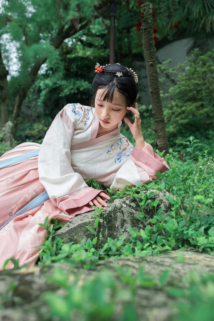 从《金缕衣》让迷失的你找到快乐之门