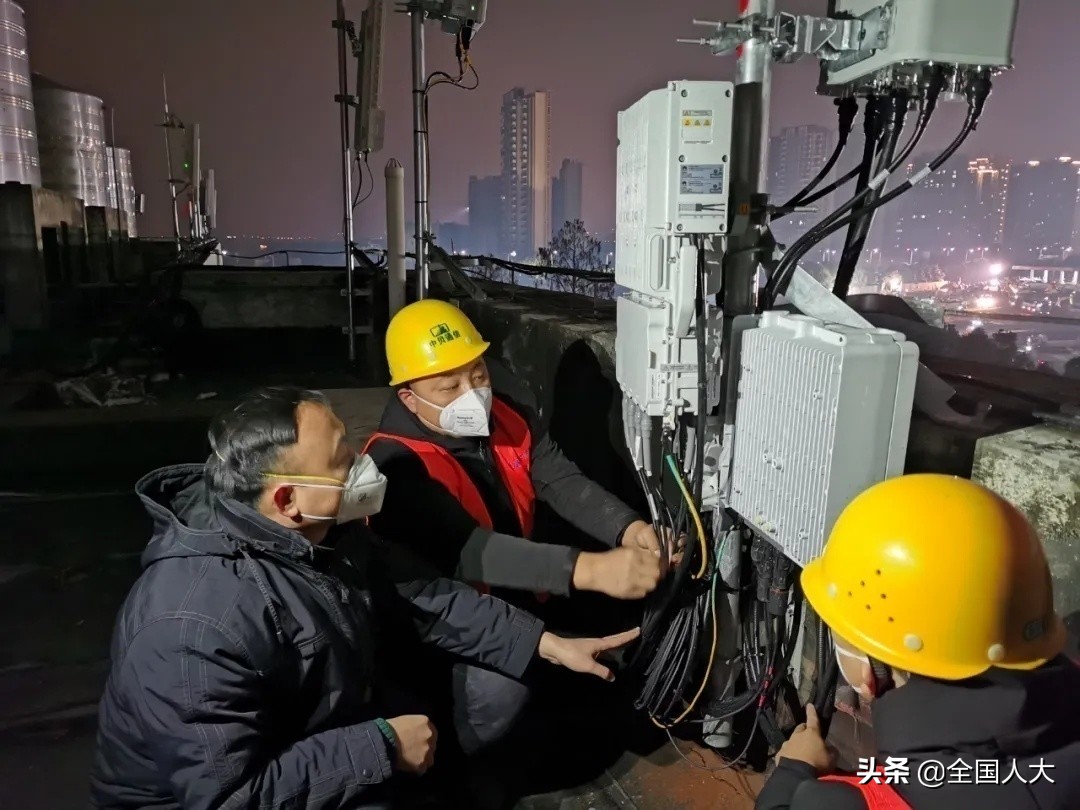 抗击疫情中的基层工作者,抗击新型冠状病毒人大代表在行动