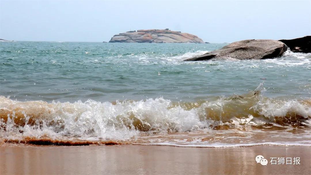 一片美丽的沙滩,石狮最美海滩