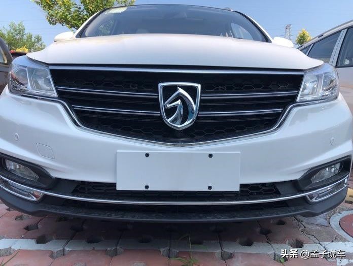 上热门宝骏730新车落地8万多,宝骏73011万公里多少钱